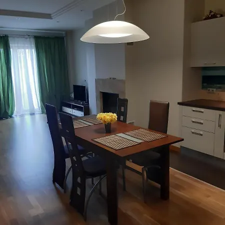 Kungu 25 Oldtown & Free Parking Apartment Riga
